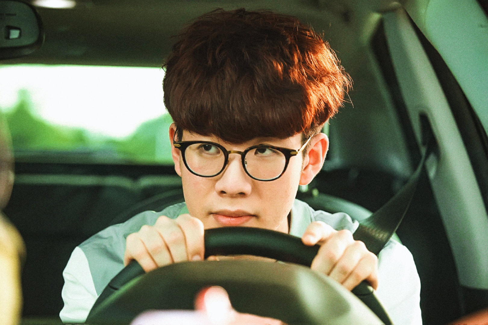 Xiaolaohu解释冲突始末，原FPX打野Haoye直播透露收留